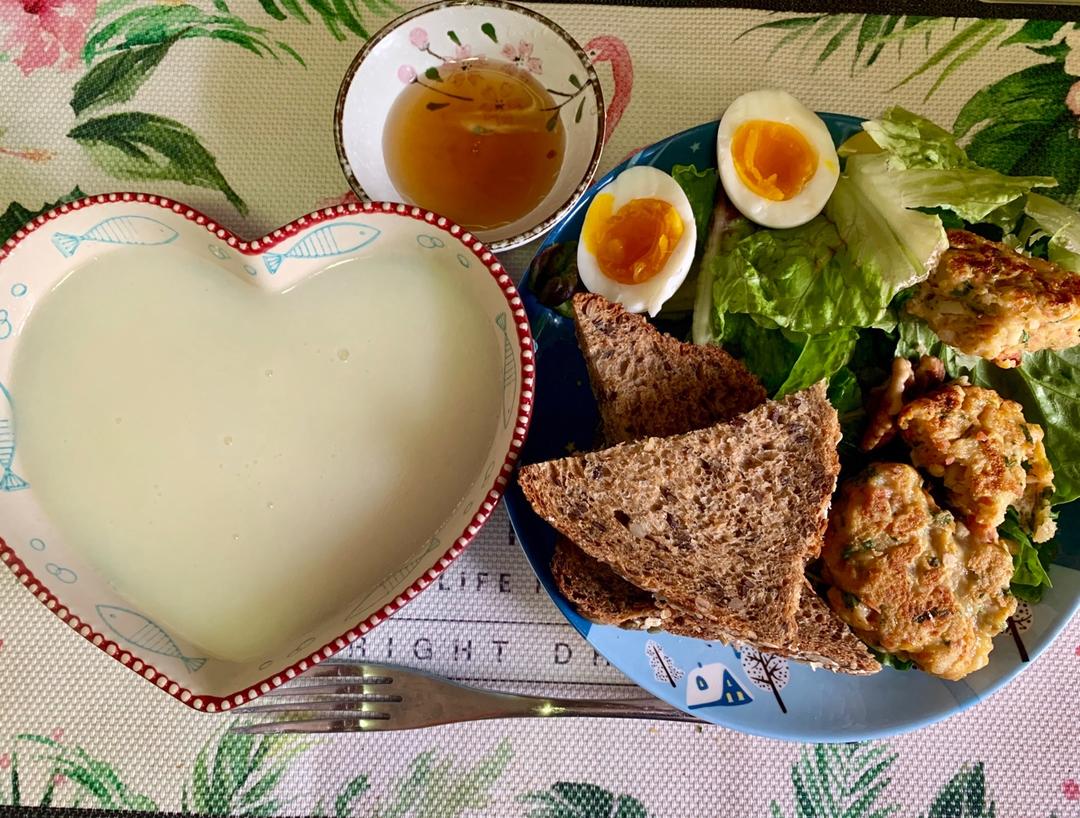 马蹄虾饼/荸荠虾饼