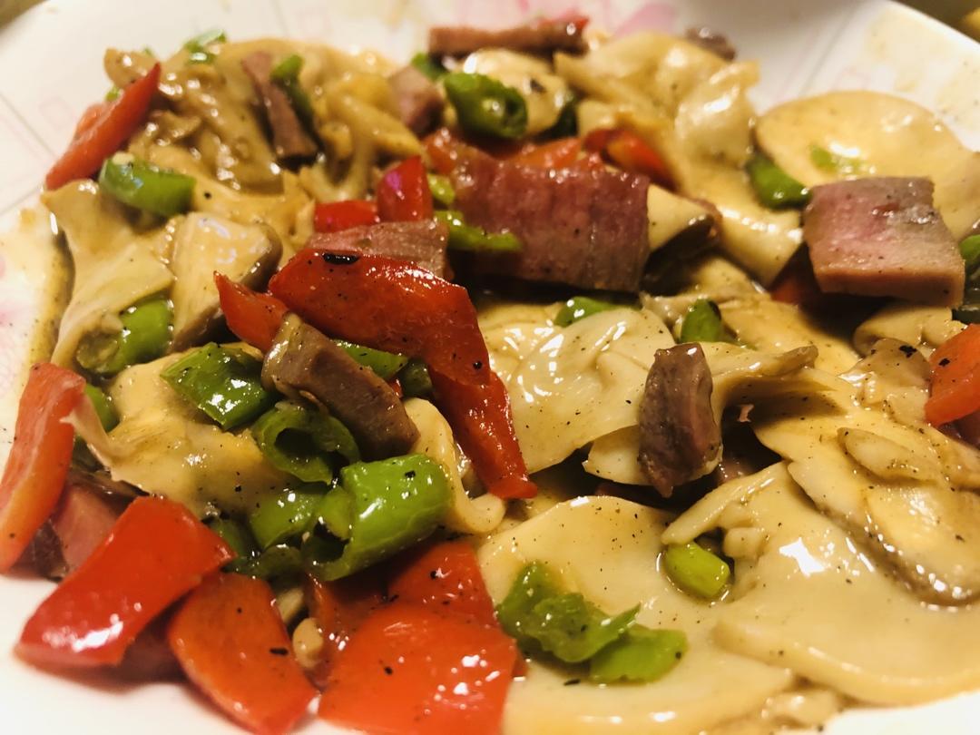 杏鲍菇黑胡椒牛肉粒