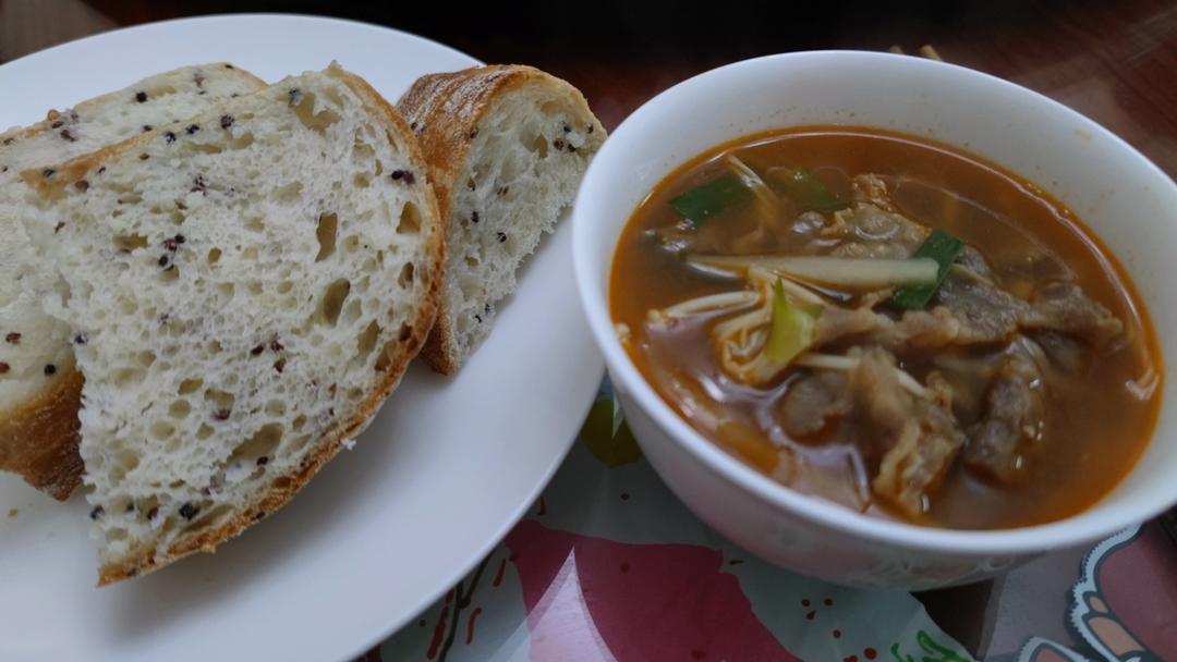 外脆内软不用揉面的乡村面包