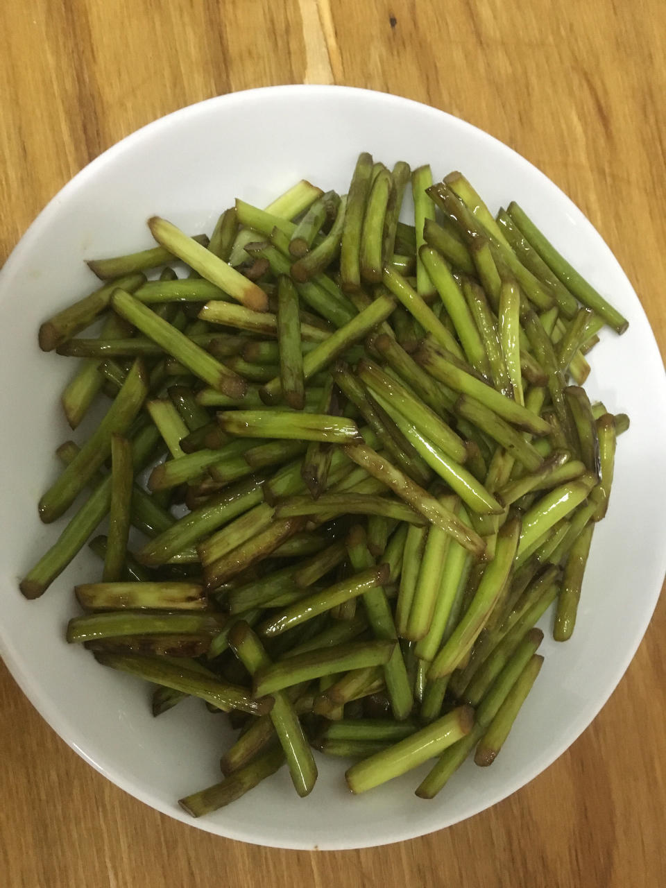 做法简单又下饭的炒蒜苔❗️
