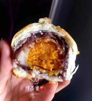 酥到掉渣的蛋黄酥的做法 步骤7