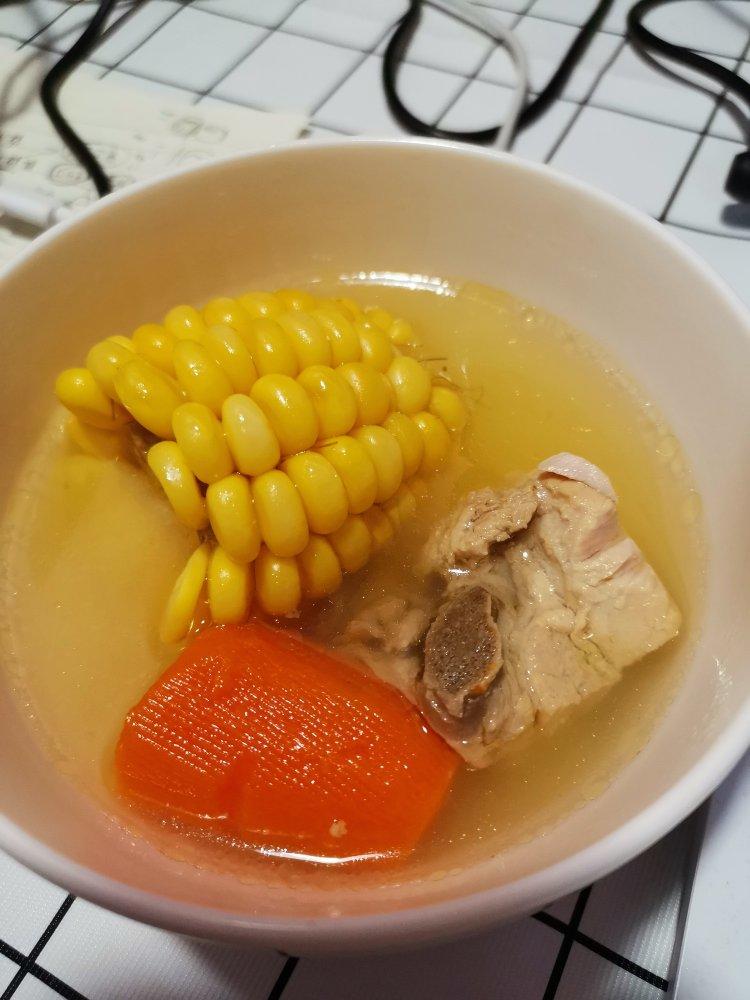 排骨玉米汤