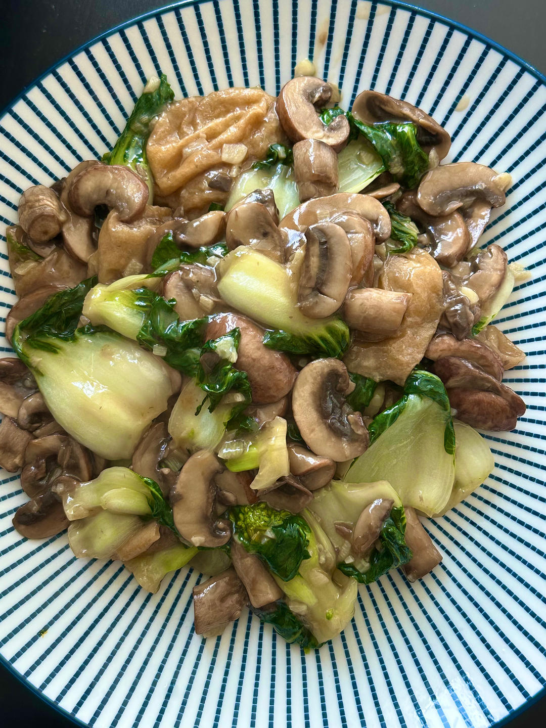 上海青炒香菇