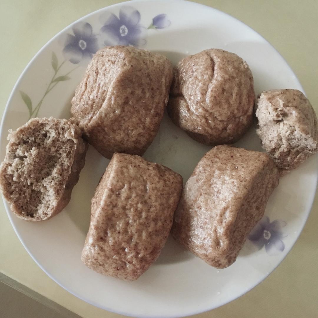 黑麦馒头