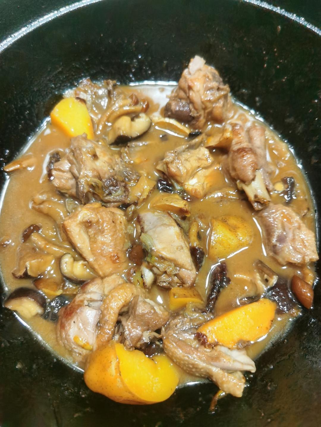 小公鸡炖🍄蘑菇（多种菌菇版）