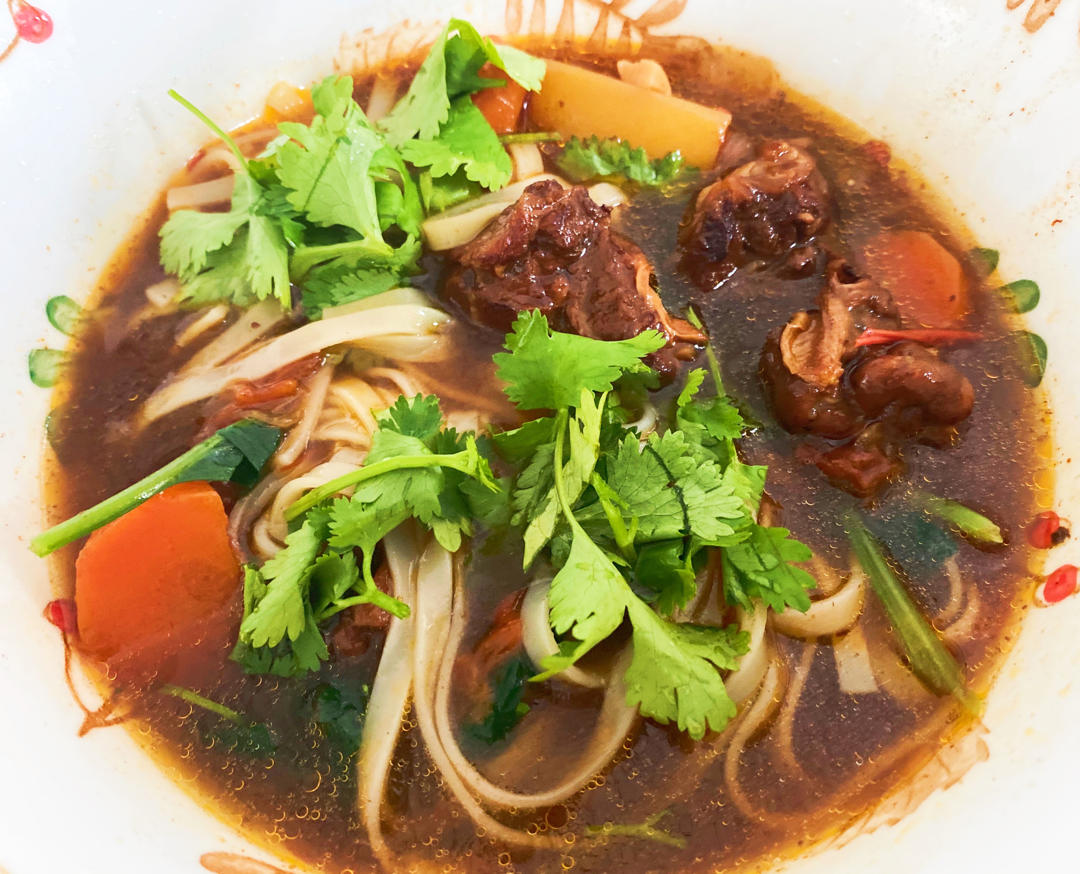 番茄土豆炖牛腩