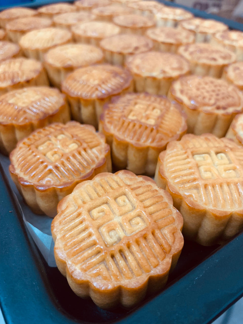 香芋蛋黄月饼-广式月饼