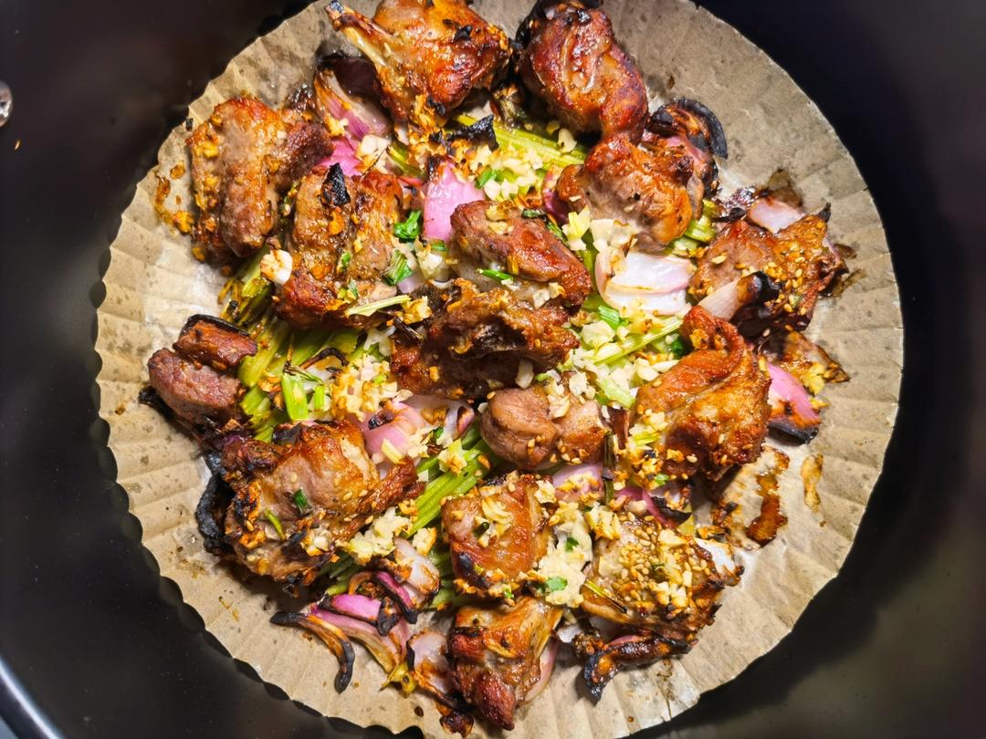 空气炸锅蒜香排骨，巨香巨好吃，简单易操作