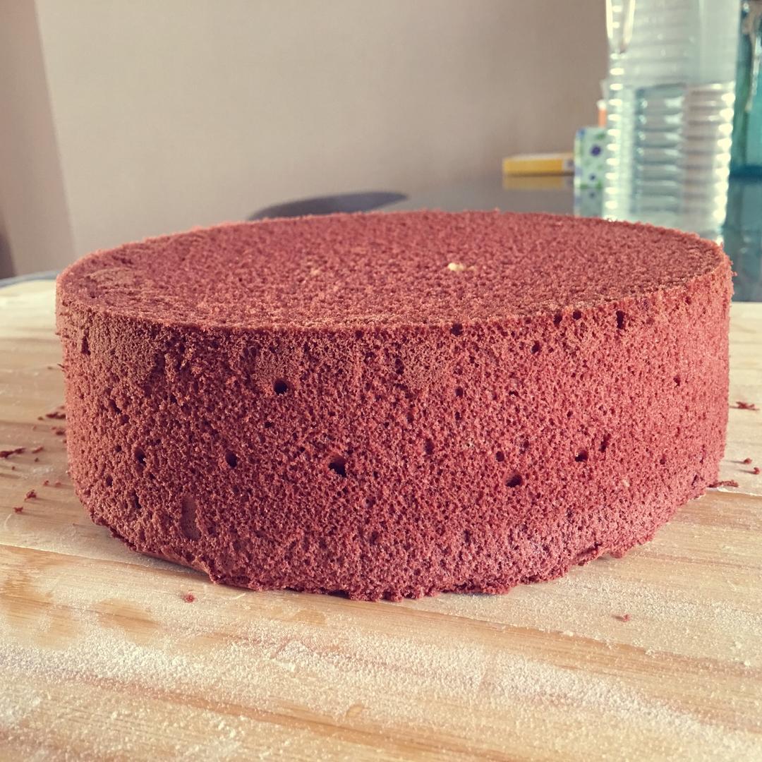 打造圣诞气氛 红丝绒戚风蛋糕