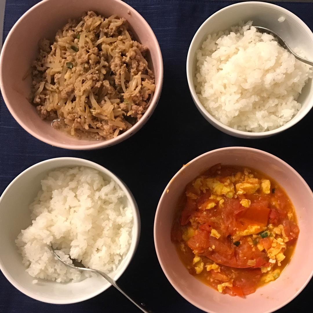 豆芽炒肉丝