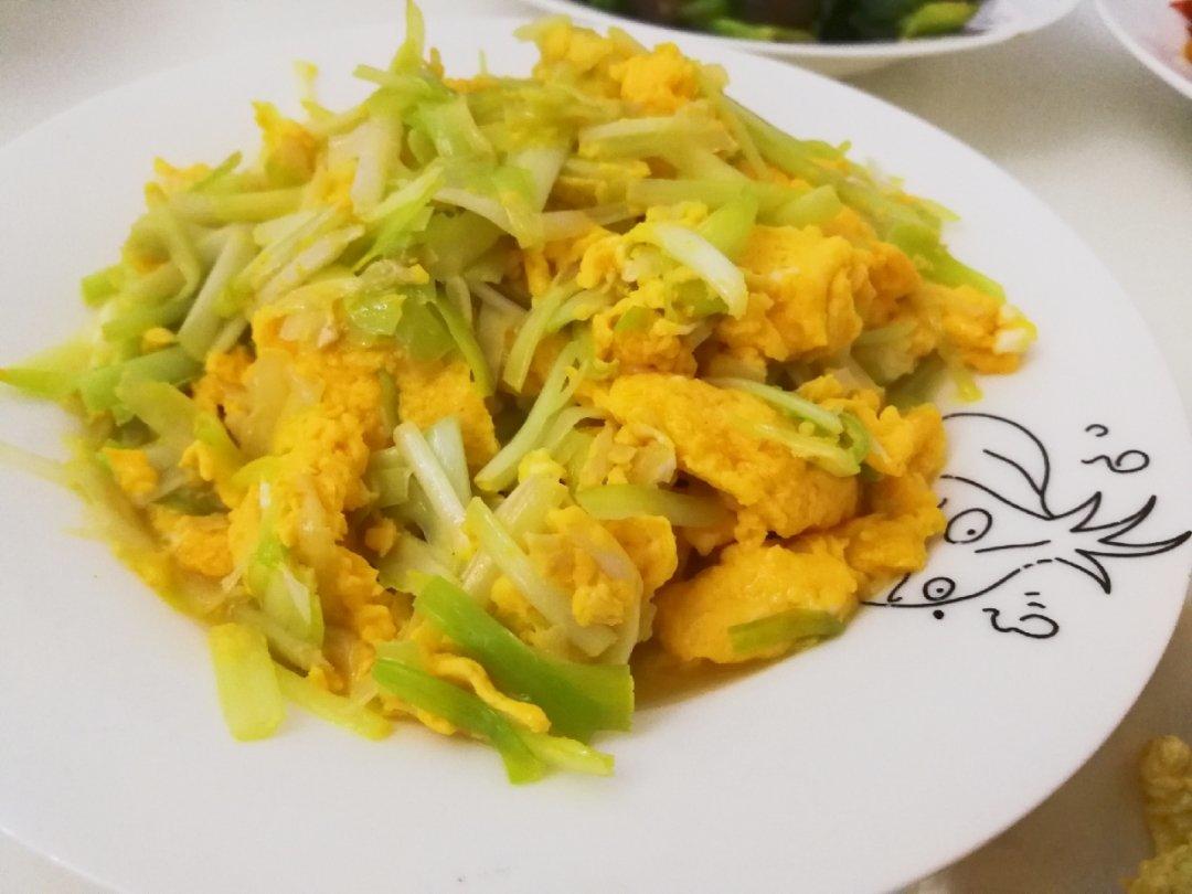 韭黄炒鸡蛋