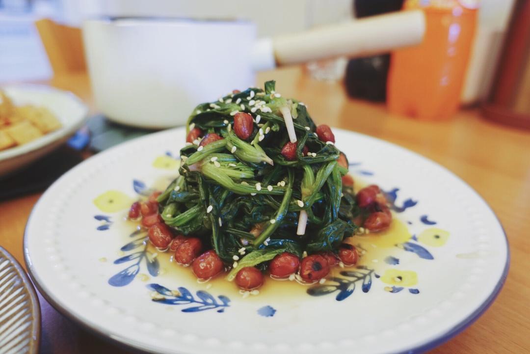 凉拌菠菜