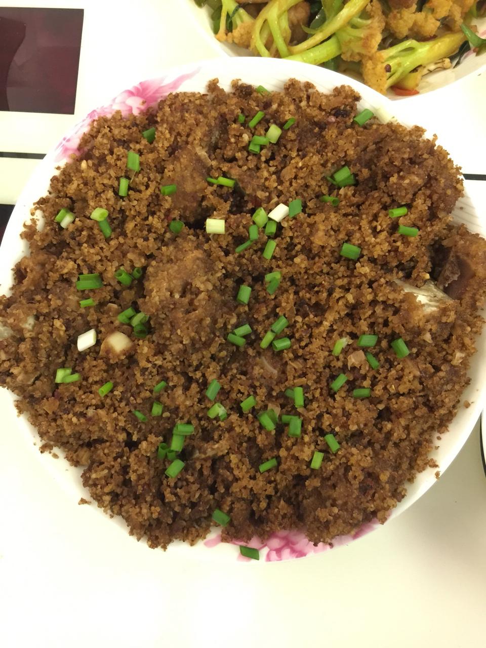 粉蒸排骨 Steamed Pork Ribs with Rice Flour