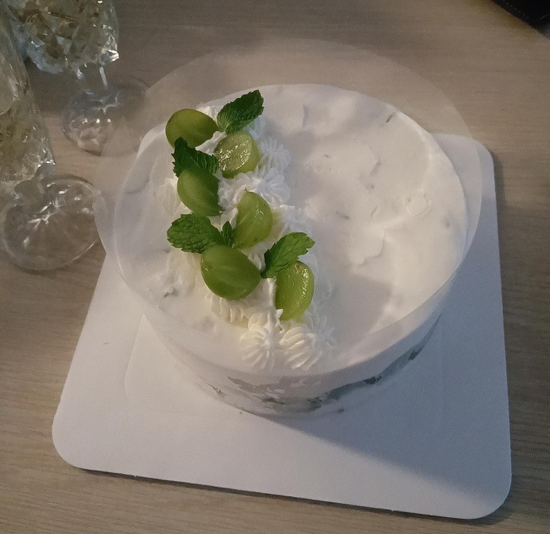 搬运【青提酸奶慕斯蛋糕】—cooking tree