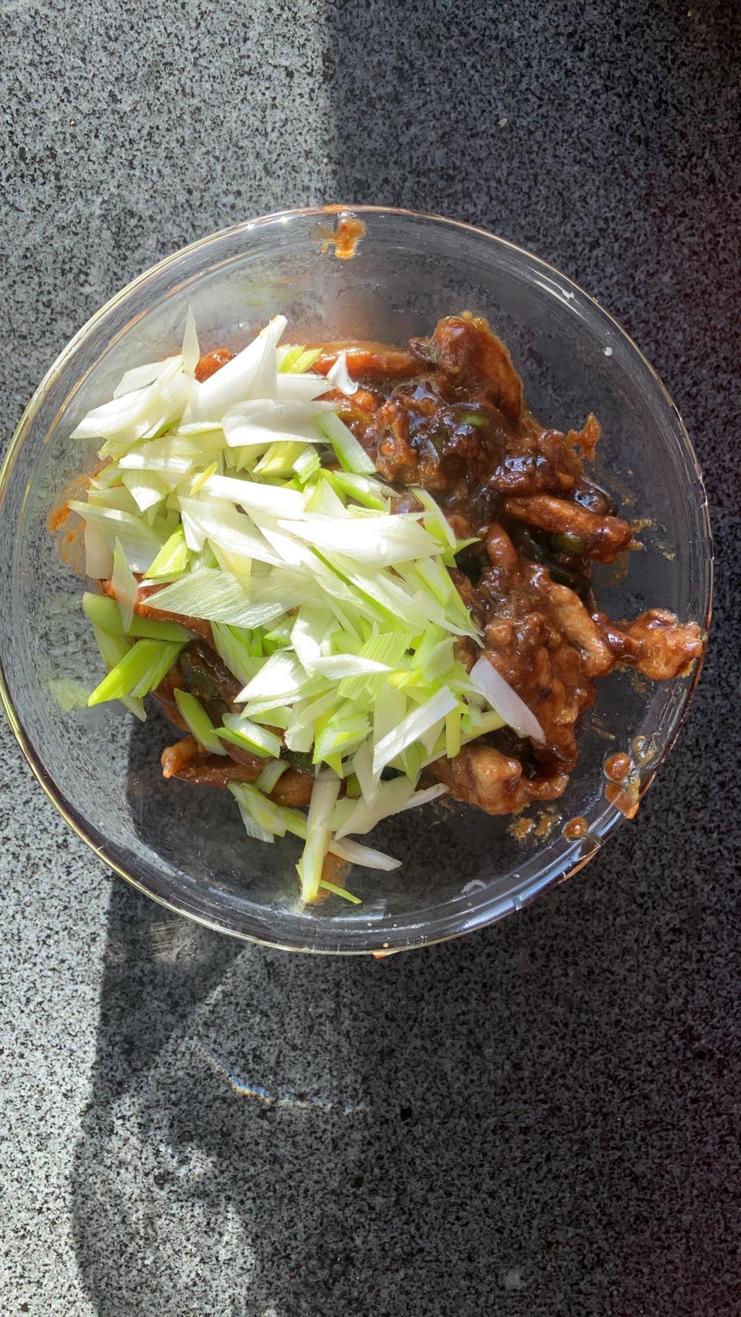 京酱肉丝