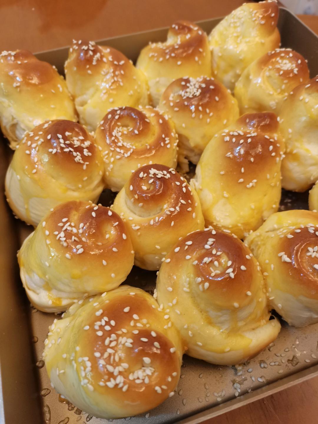 蜂蜜脆底小面包