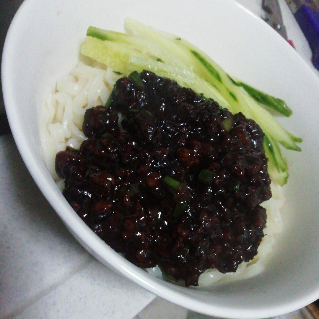 北京妹子的炸酱面方子