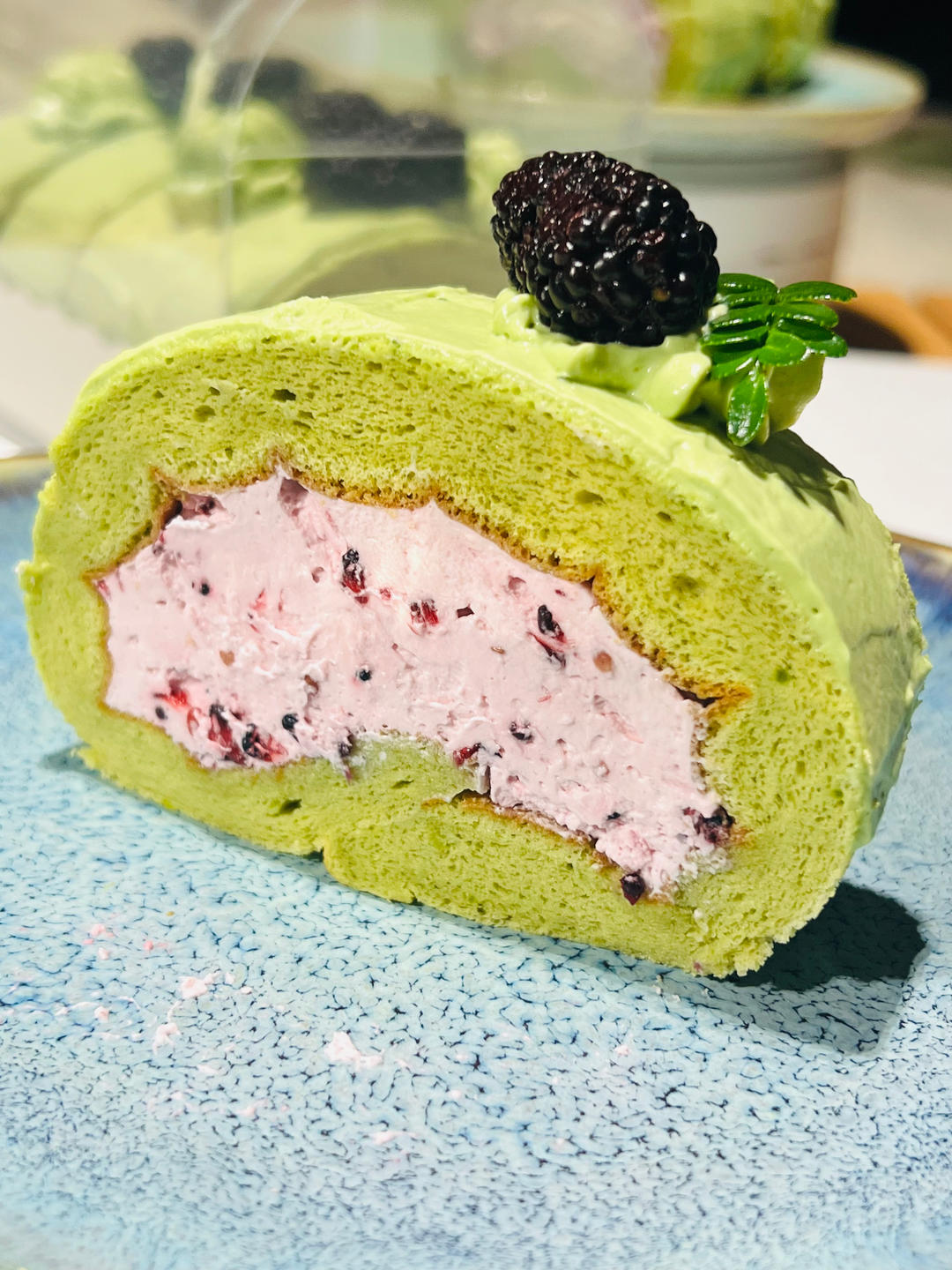 覆盆子/树莓开心果蛋糕卷