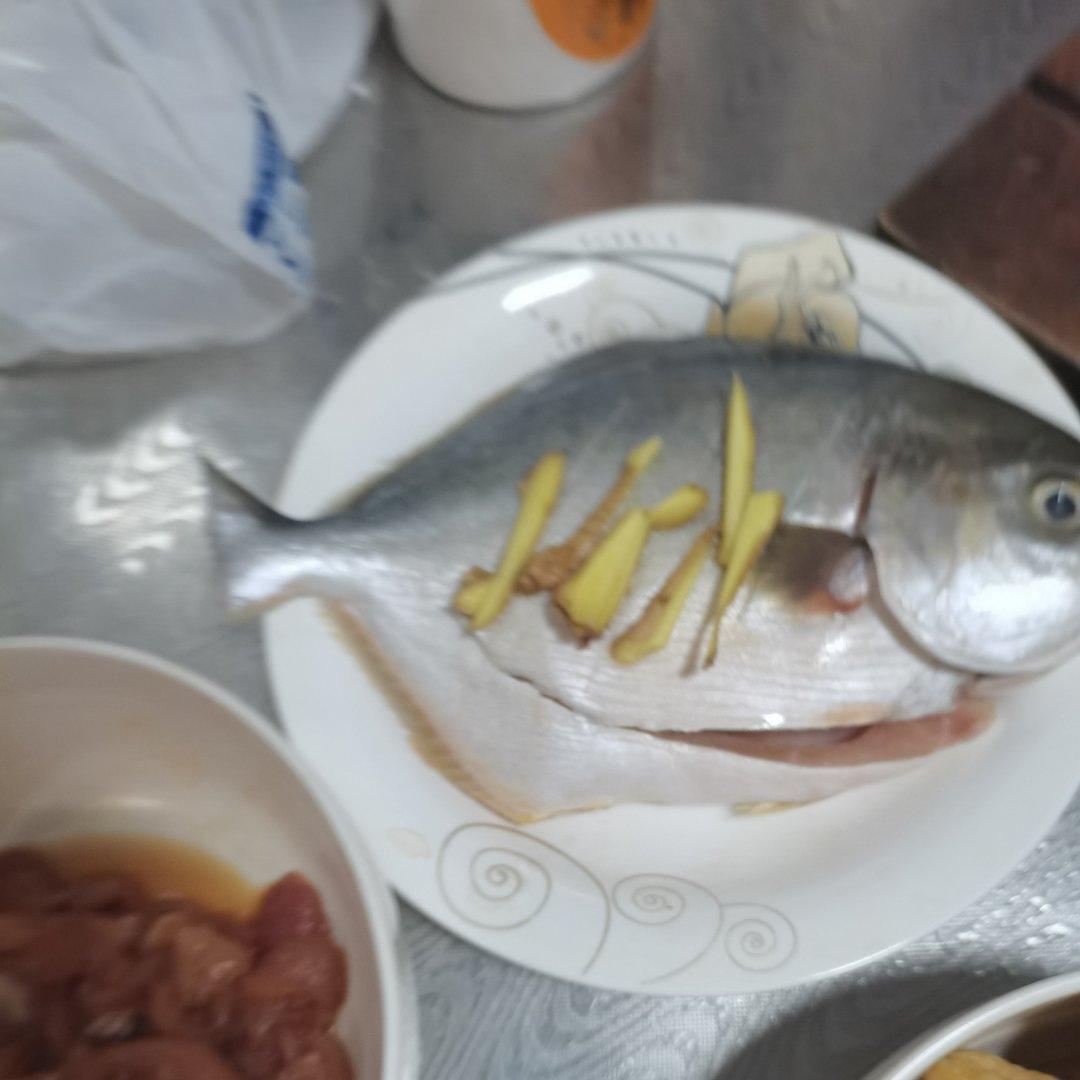 零失败的清蒸金鲳鱼！