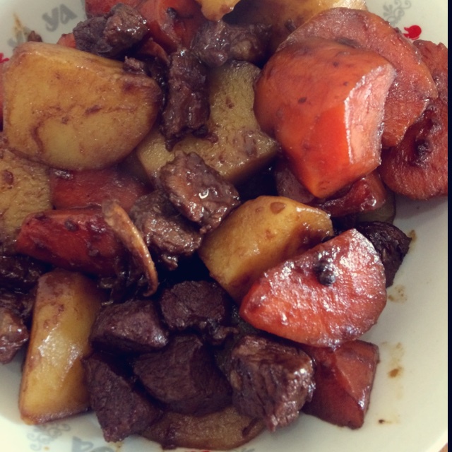 土豆胡萝卜烧牛肉
