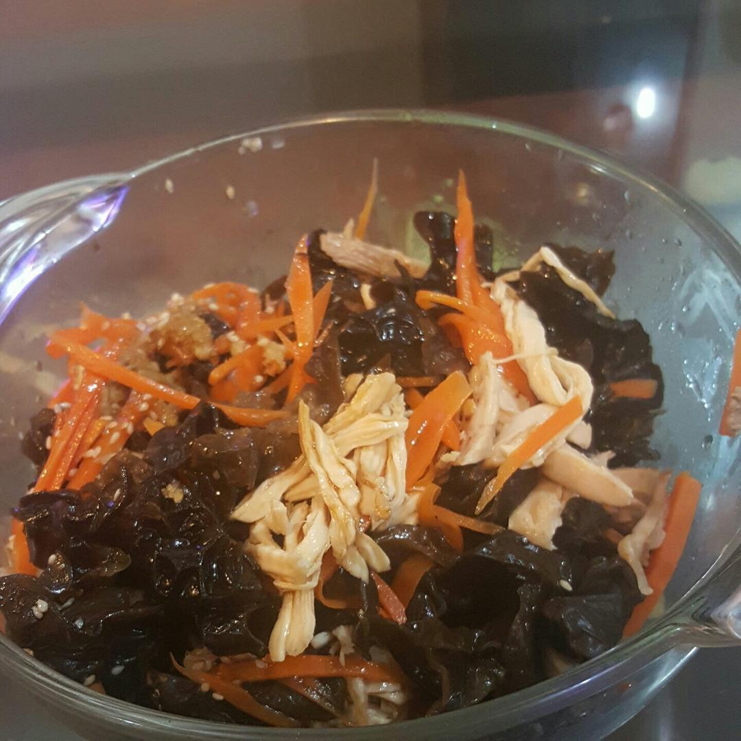 减脂健身｜凉拌手撕鸡丝（香辣&麻油版）