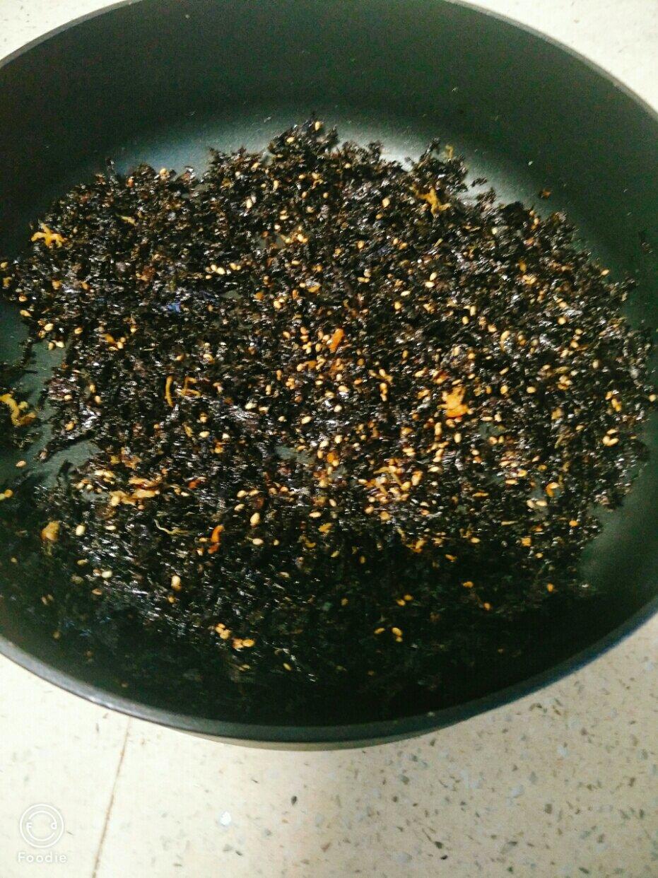 拌饭芝麻海苔