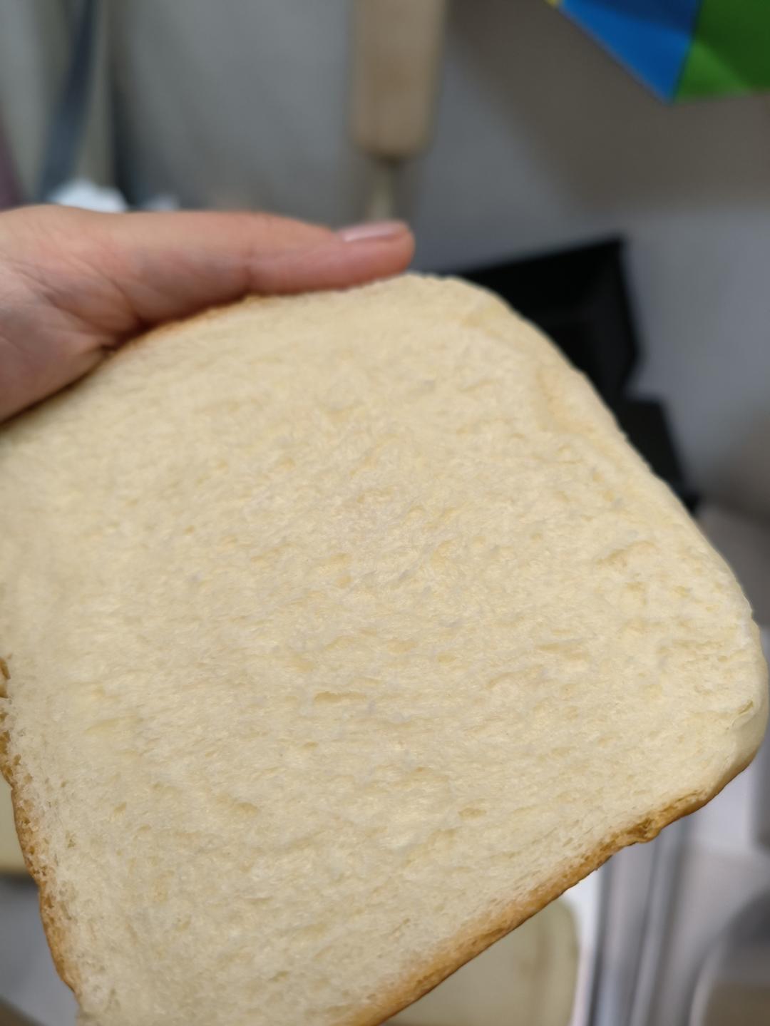 鲜奶大米手撕吐司