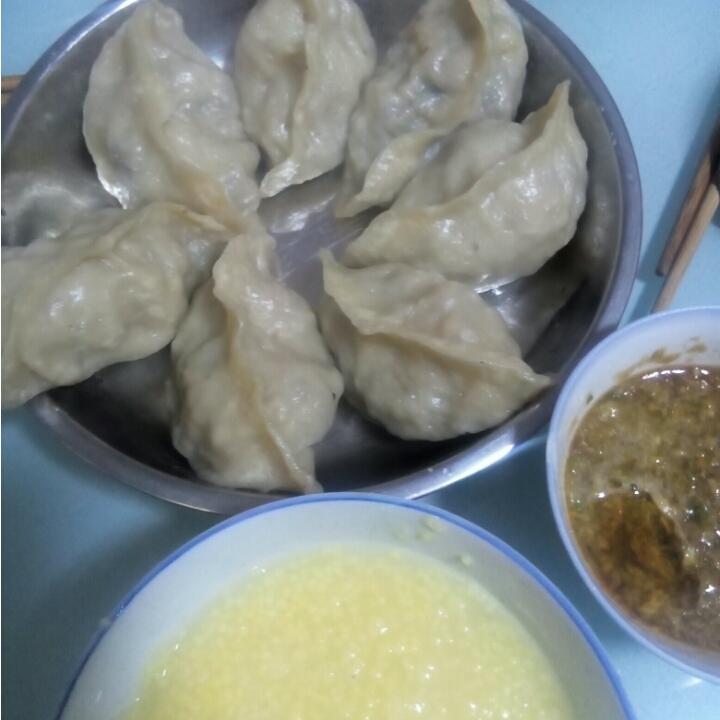 白菜酱肉丁馅 烫面蒸饺
