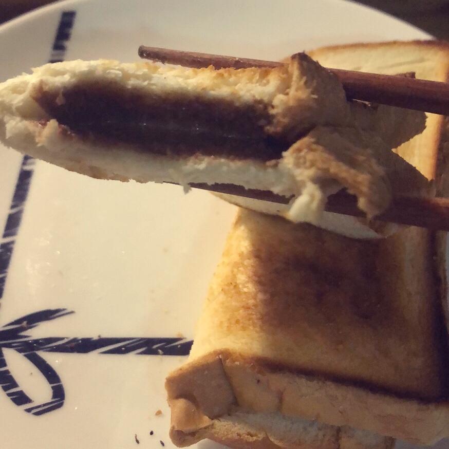 平底锅就能做的巧克力夹心吐司