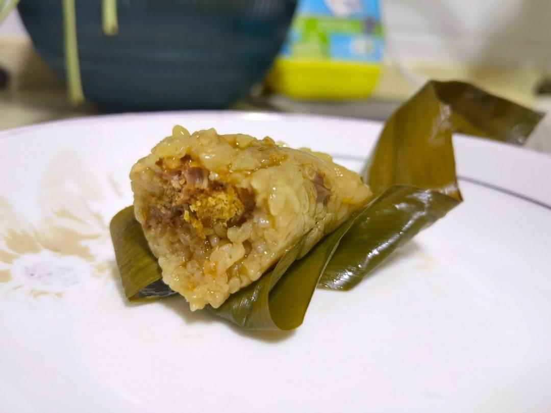 妈咪的♥️私房秘制咸蛋黄肉粽