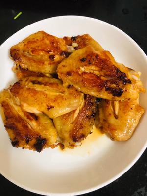 👏🏻宝妈👶🏻懒人饭系列😌新奥尔良煎鸡翅😍的做法 步骤3