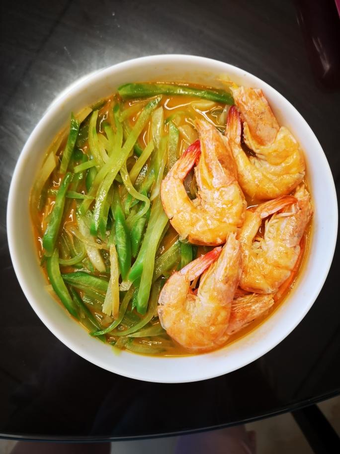 萝卜丝大虾的做法