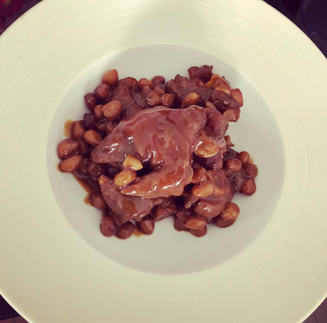 好吃不腻，蜂蜜腐乳花生猪蹄