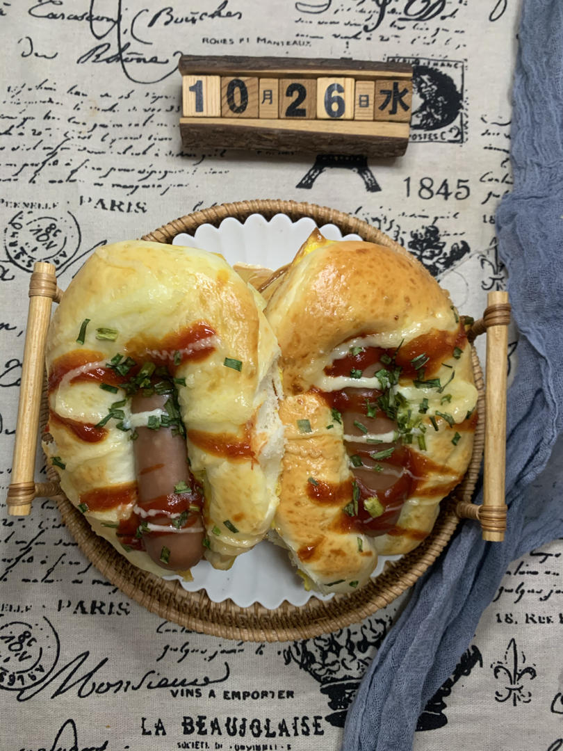 嗷呜一口软噗噗~敲好次(≧▽≦)的肠仔小面包🌭