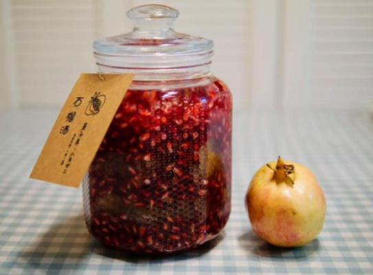 石榴泡酒配比——清甜馥郁，酸甜入喉