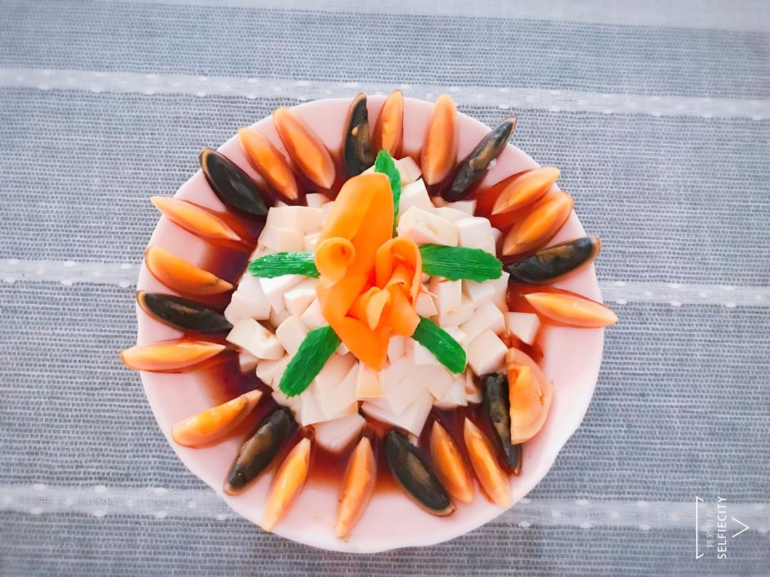 皮蛋豆腐