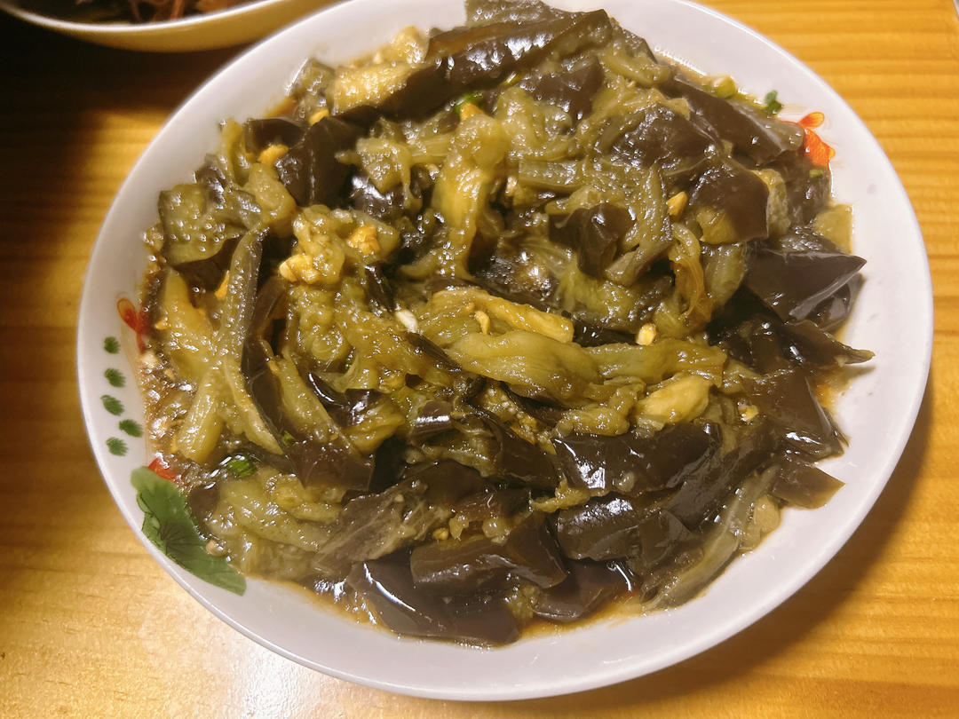 夏天必备可口菜-凉拌茄子🍆