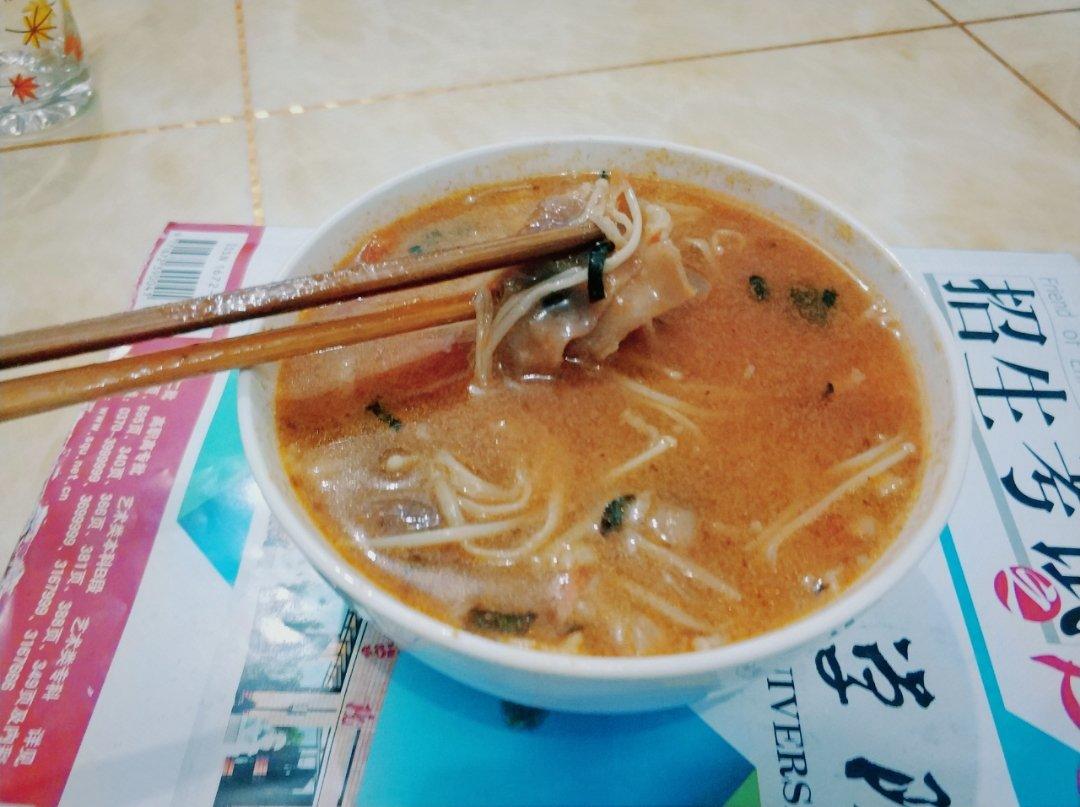 番茄土豆肥牛锅