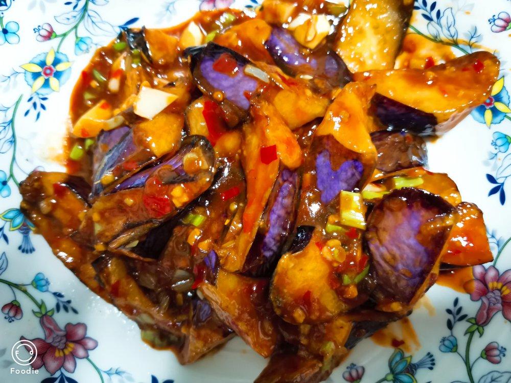 开胃下饭菜！巨简单的家常鱼香茄子煲