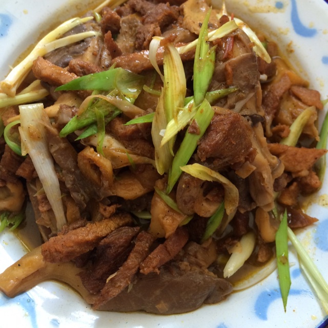 平菇炒肉