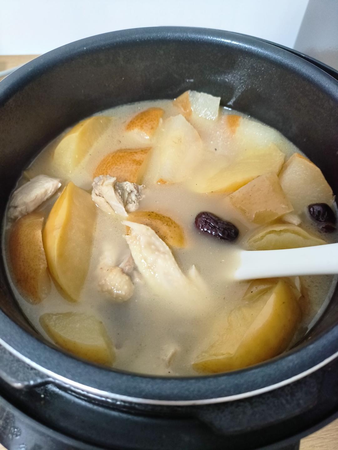 苹果梨红枣鸡汤