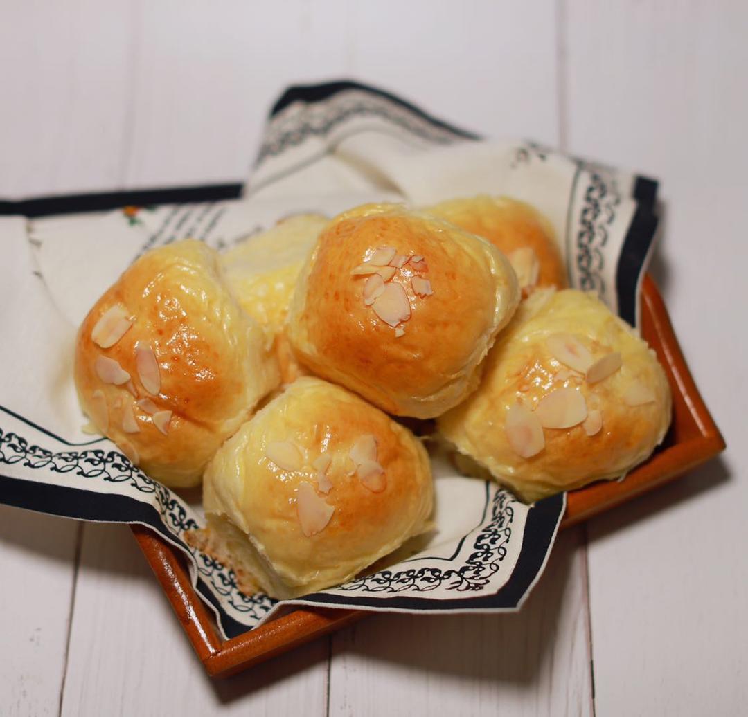 淡奶油小餐包的做法