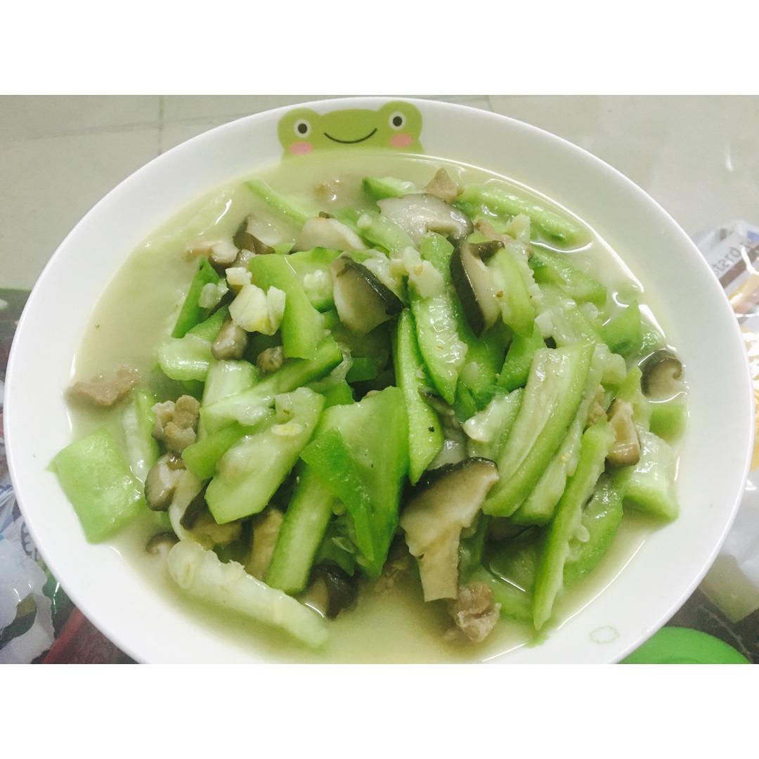 香菇炒丝瓜 超级好吃