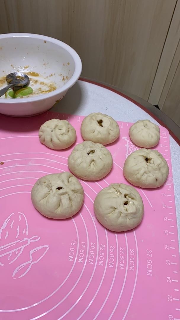 面包机揉面-肉包