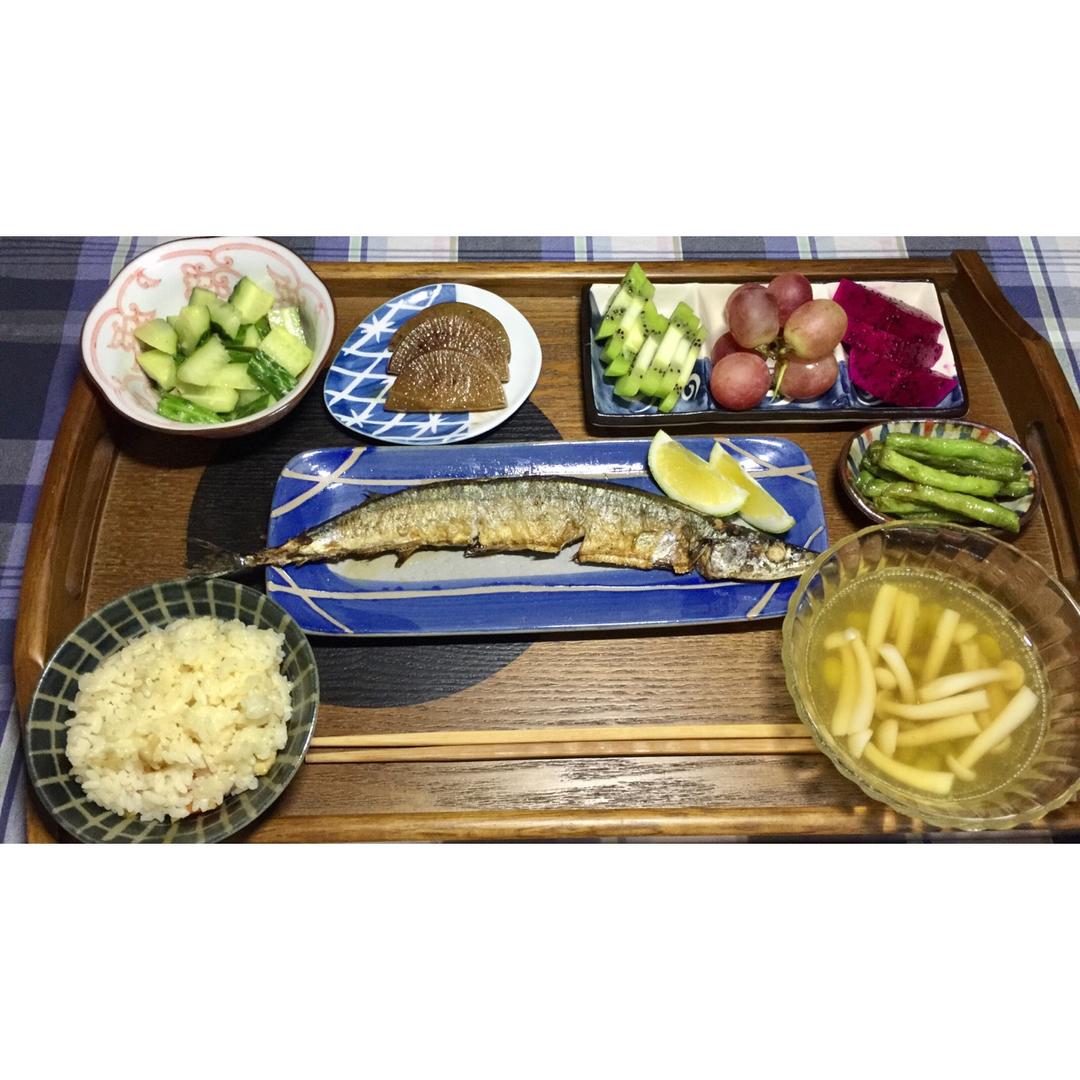 煎秋刀鱼