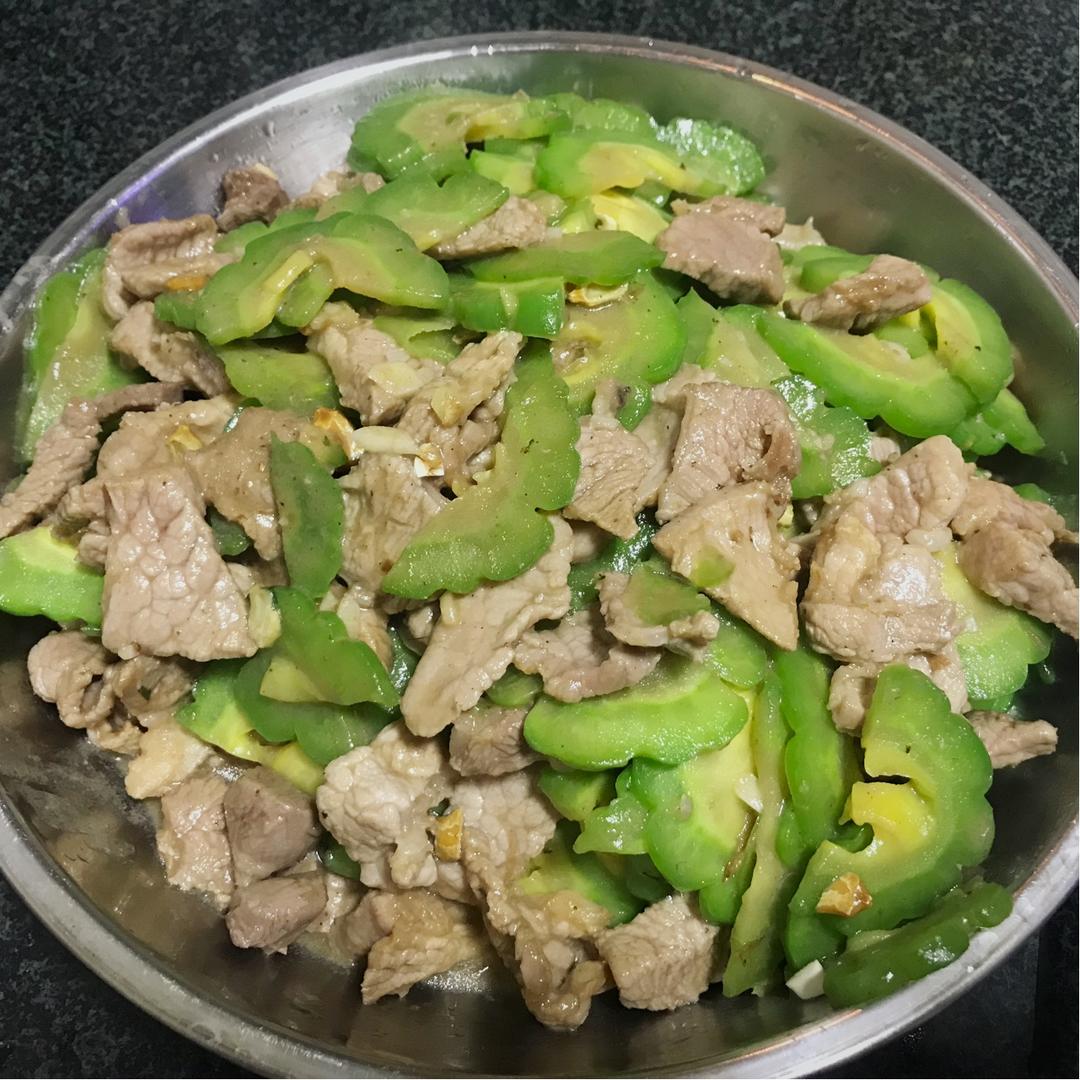 苦瓜炒肉