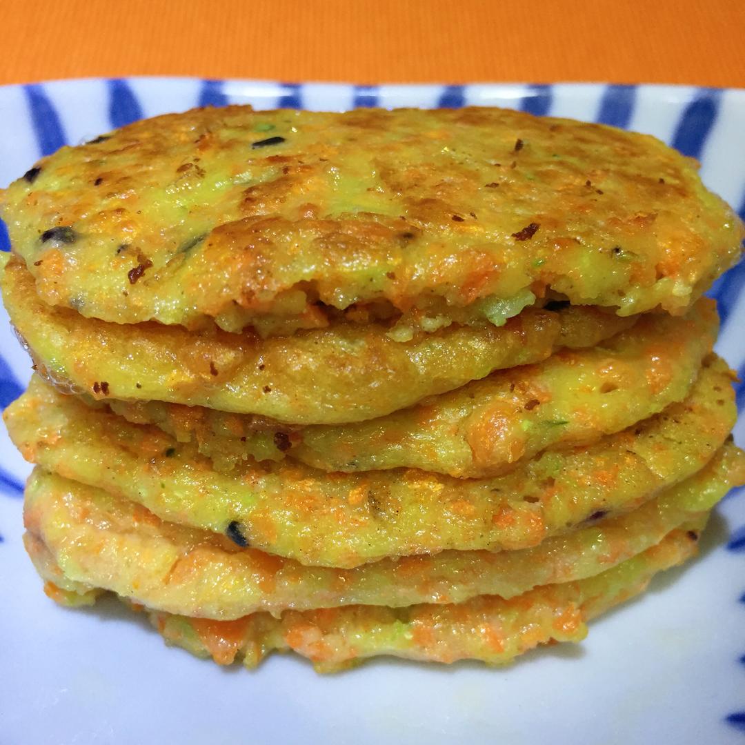 胡萝卜黄瓜鸡蛋饼（快手宝宝辅食）