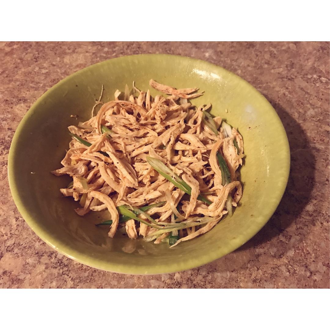 【健康三餐】凉拌鸡胸丝