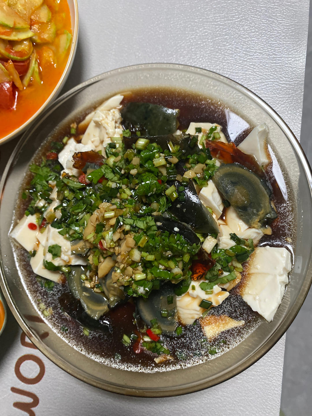 凉拌皮蛋豆腐