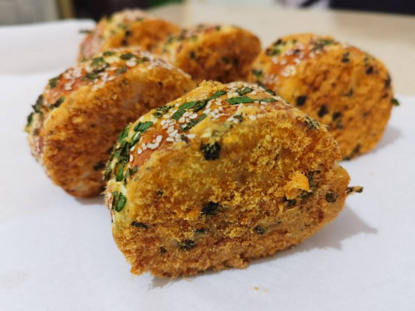 葱香肉松面包卷｜9⃣️0⃣️后小时候的味道